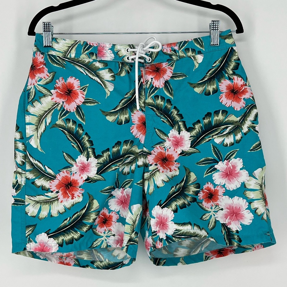 28 Palms tropical Hawaiian‎ print swim board shorts in aqua/pink floral
